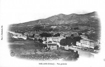 Saillans.- Vue du village et de la Drôme.