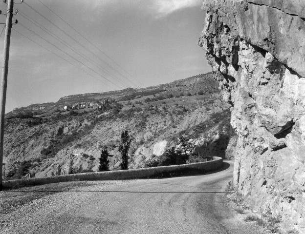 Saint-Benoît-en-Diois.- Les gorges de l'Escharis