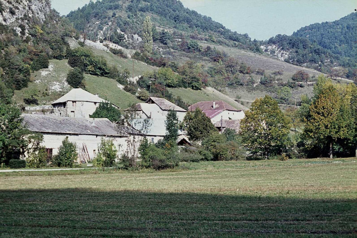 Glandage.- Une ferme.