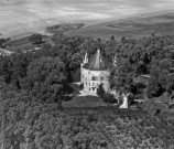 Vue aérienne du château de Monteynard.