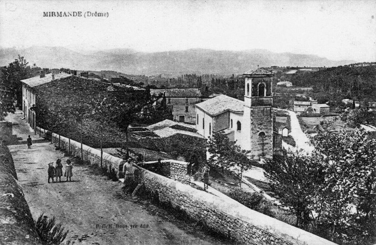 L'église Saint-Pierre.