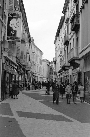 Valence. - Rue Émile Augier.