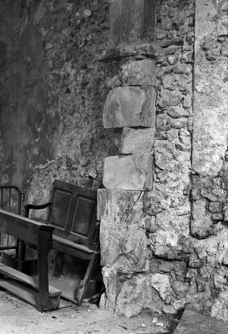 Dieulefit.- Le mur sud nef de la chapelle Saint-Pierre.