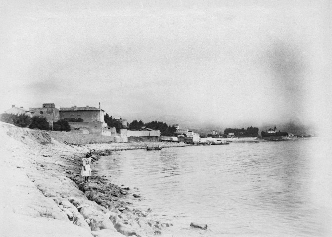 La Ciotat (Bouches-du-Rhône). - La baie, vue du Roc Saint-Jean, côté Saint-Cyr-sur-Mer.