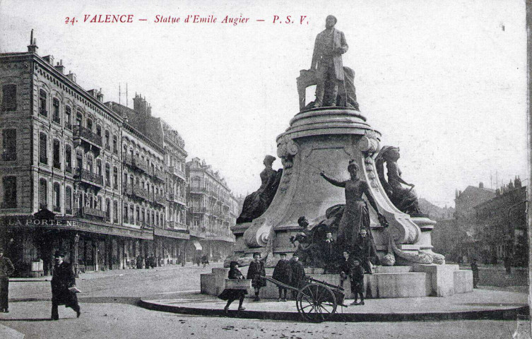 Le monument Émile Augier (1897).