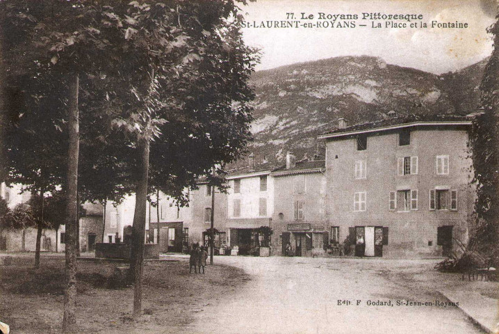 Place du village.