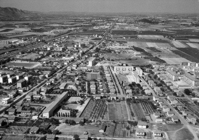 Portes-lès-Valence.- Vue aérienne des nouveaux quartiers.