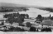 Valence.- Vue d'une partie de la basse ville et du rhône.