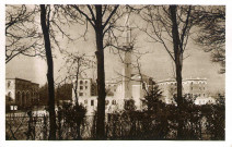 Le grand séminaire devenu l'Institution Notre-Dame rue Montplaisir.