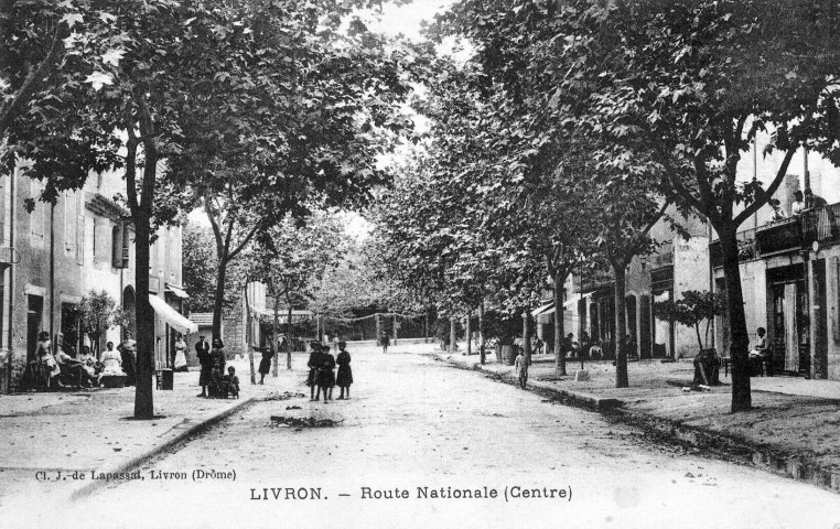 Avenue Joseph Combier.