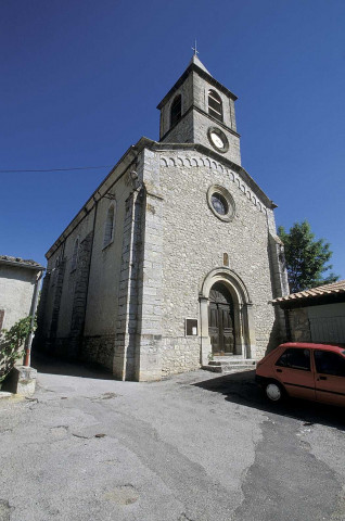 Saint-Auban-sur-l'Ouvèze.- L'église.