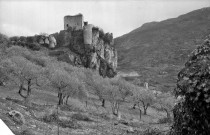 La Roche-sur-le-Buis. - Les ruines du château (XIe siècle)