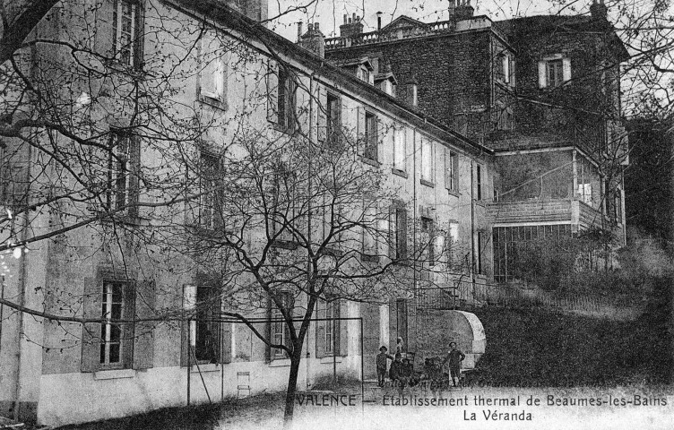 L'établissement thermal des Baumes.