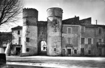 Porte nord ou porte d’Anguille.