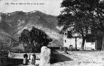 Die.- Place de l'Hôtel de Ville.