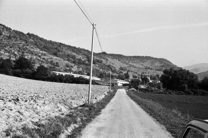 Montclar-sur-Gervanne.- Vue générale du hameau de Vaugelas