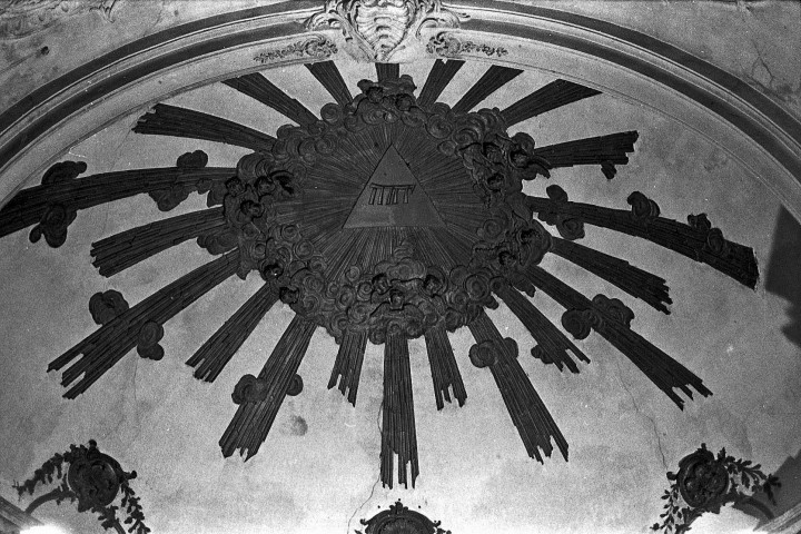 Valence. - Décoration de la voûte du chœur du Temple.