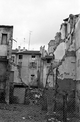 Romans-sur-Isère.- Démolition dans le quartier rue Pêcherie.