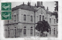 La mairie.