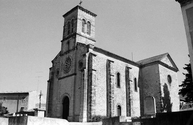 La Roche-Saint-Secret-Béconne.- L'angle sud-ouest de l'église Saint-Secret.