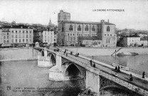 Romans-sur-Isère. - Le pont sur l'Isère et la collégiale Saint-Barnard.
