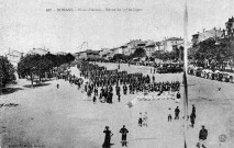 Romans-sur-Isère.- Défilé du 75e régiment d'infanterie.