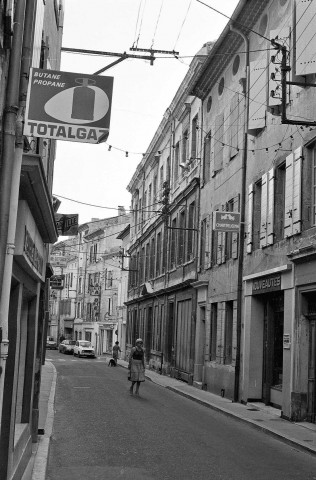 Dieulefit.- Rue du Bourg.