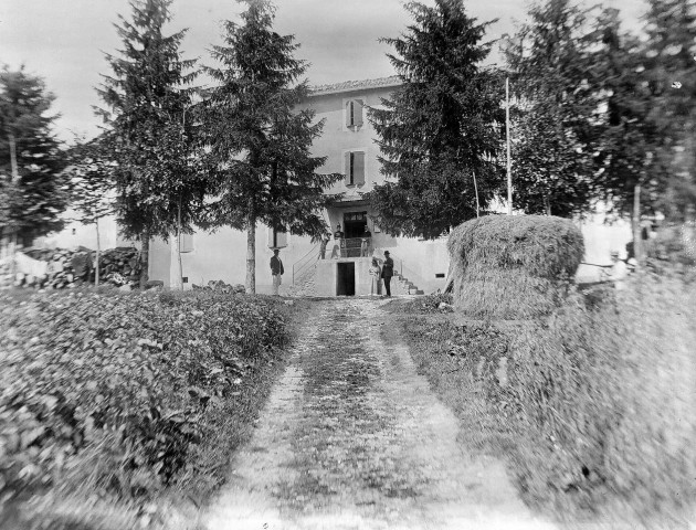 Bouvante.- Maison forestière des Eygaziers à Lente.