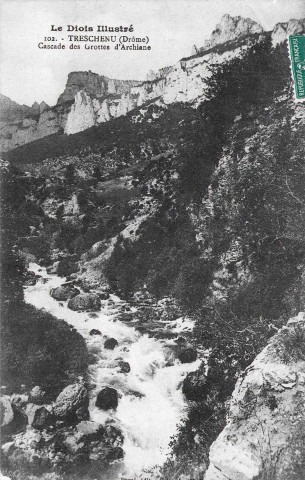 Cascade des grottes d'Archiane à Treschenu.