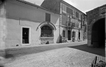 Roche-Saint-Secret-Béconne. - La rue principale de la Roche-Saint-Secret.