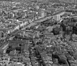 Vue aérienne d'une partie du centre ville et du quartier La Monnaie.