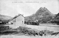 Buis-les-Baronnies.- La gare de la ligne Orange-le Buis, mise en service le 10 mai 1907, jusqu'en 1952.