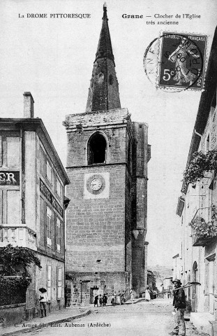 Grâne.- Le clocher vu de Grande Rue.