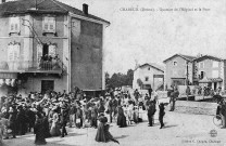 Chabeuil.- Défilé rue de l'Hôpital.