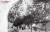 Place de l'église Saint-Jean-Baptiste.