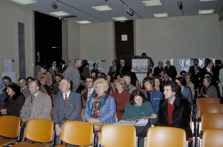 Valence.- Vernissage d'une exposition aux Archives départementales.