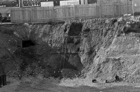 Valence.- Fouilles faites par le Club Archéologique Crouzet de février à mai 1977 sur le chantier du parking souterrain Belle Image.