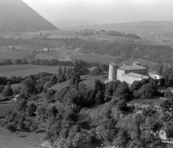 Vue aérienne du château.