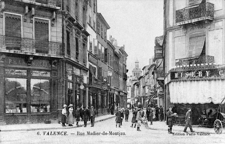 Valence.- Rue Madier de Montjau.