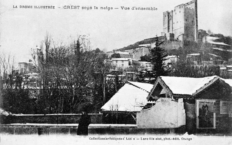 Crest.- Vue des quartiers Est de la ville.