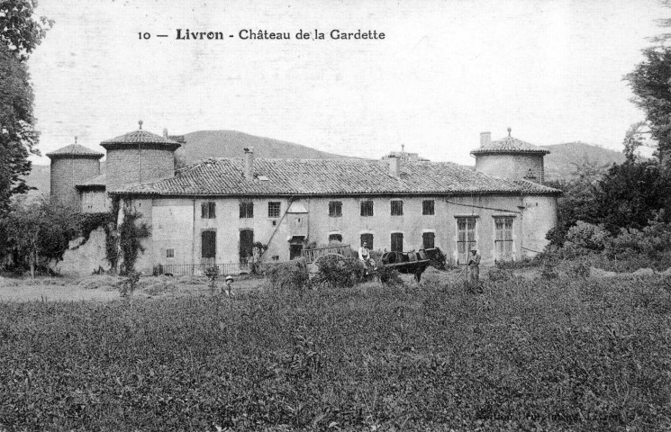 Le château de la Gardette.