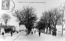 Crest. - Cours des Marronniers.