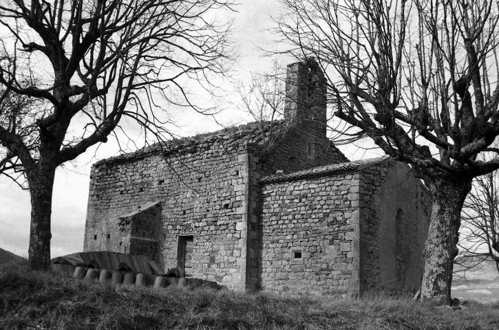 Sainte-Jalle.- La chapelle Saint-Anastase.
