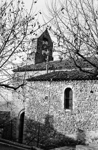 Francillon-sur-Roubion.- La façade sud de l'église Saint-Pierre-aux-Liens.
