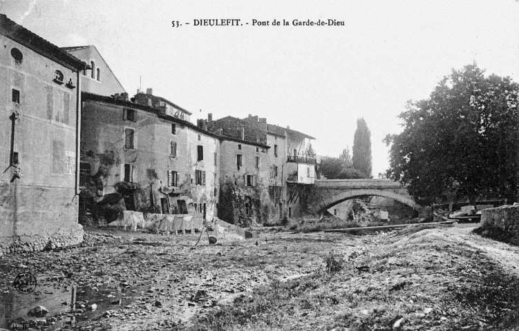 Pont sur le Jabron, quartier la Garde de Dieu.