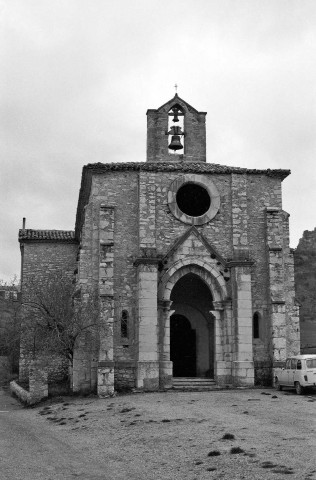 Condorcet.- L'église Saint-Pierre.