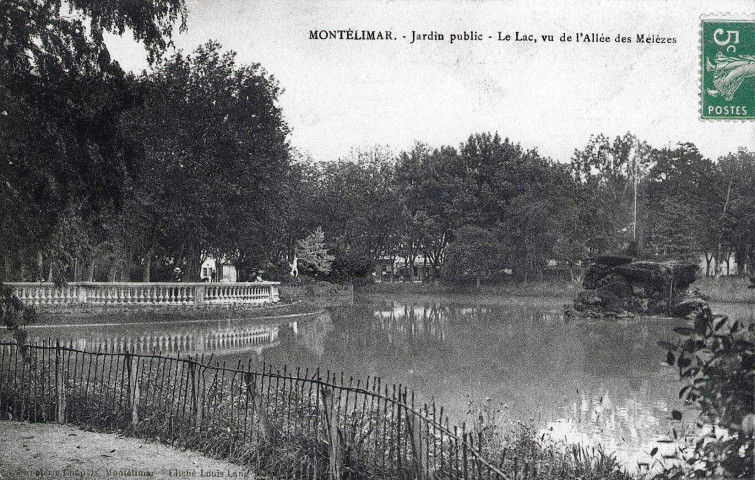 Le plan d'eau du Jardin Public.