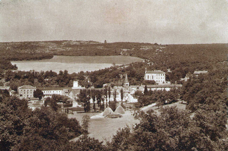 Vue générale de l'abbaye.