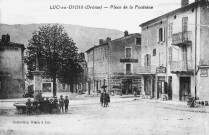 Place de la Fontaine.