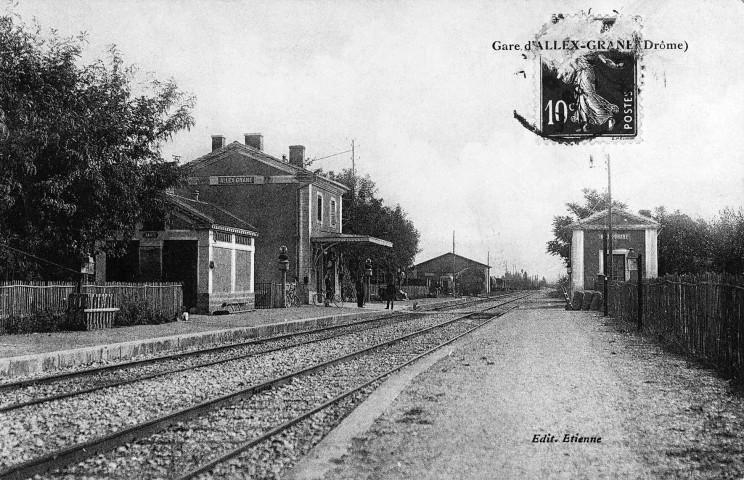 Grâne.- La gare.